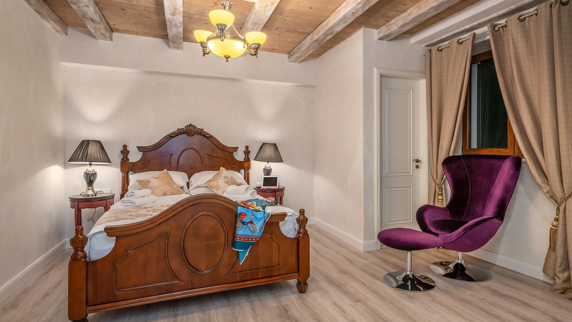 Heritage Palace Varos - Mag Quaint & Elegant Boutique Hotels Split