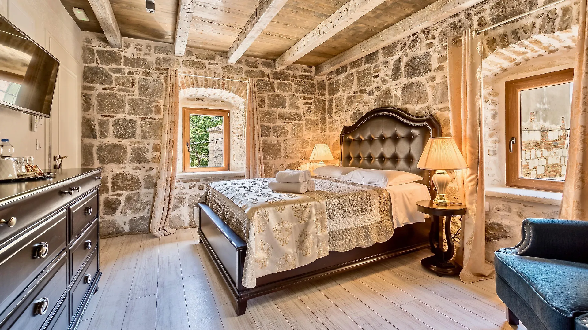 Heritage Palace Varos - Mag Quaint & Elegant Boutique Hotels Split